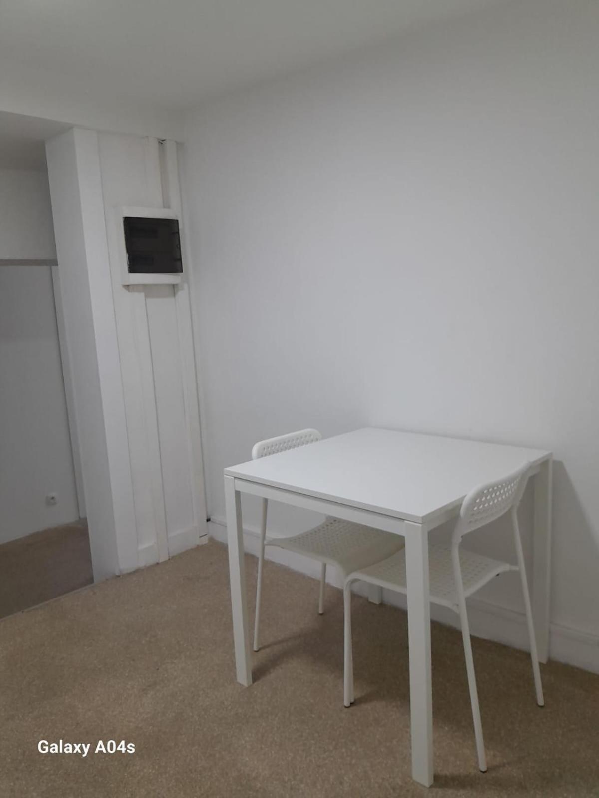 The Boulevard Apartment Sleeps 4 Bruselas Exterior foto
