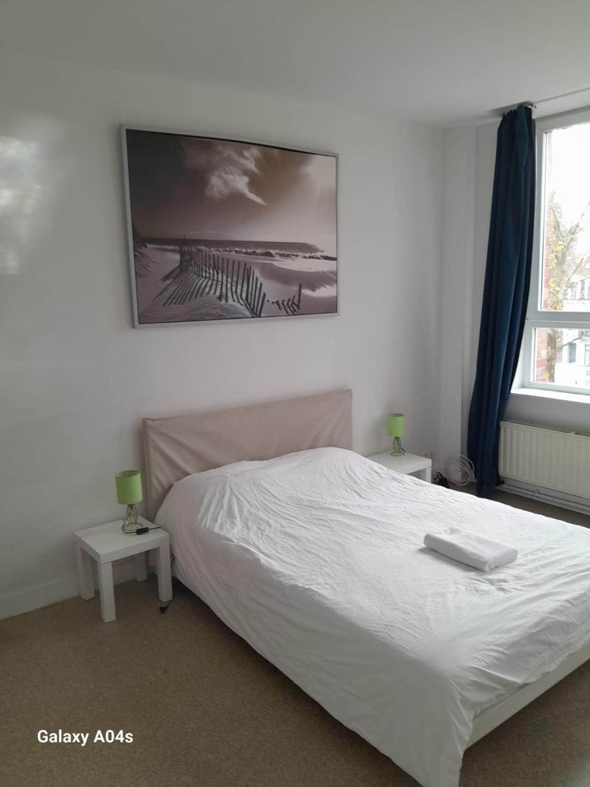 The Boulevard Apartment Sleeps 4 Bruselas Exterior foto